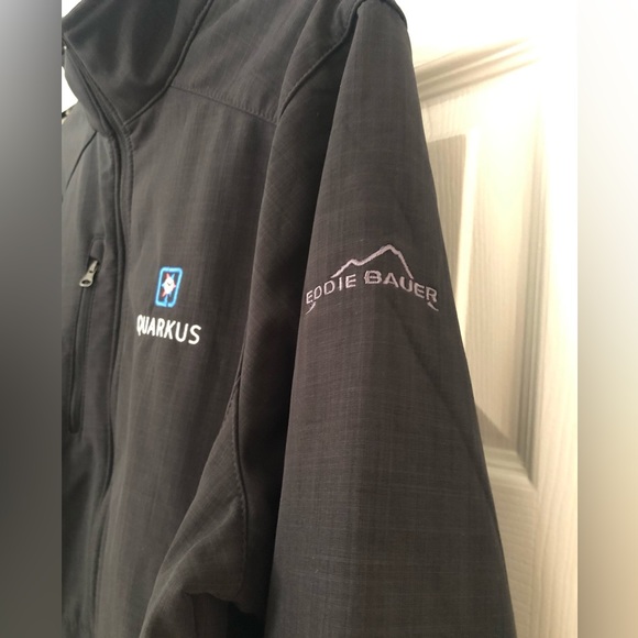 Red Hat Eddie Bauer Men’s Shaded Crosshatch Soft Shell Black Jacket - Picture 6 of 16